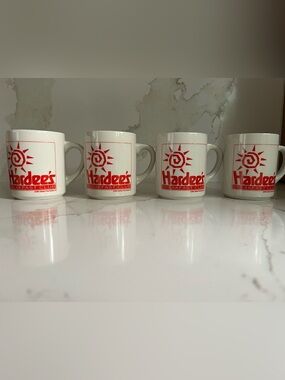 🔴 1993 Hardees Breakfast Club Mug Set